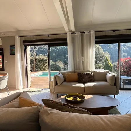 Les Brugas De Camias Ferienhaus *
