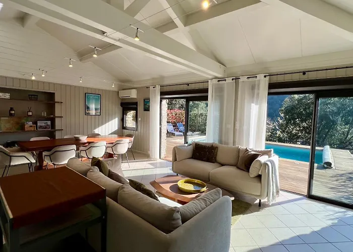 Les Brugas De Camias Ferienhaus
